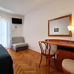 And Katunar Apartamento