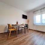 And Katunar * Crikvenica