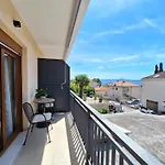And Katunar Apartamento