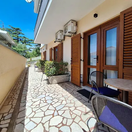 Apartamento And Katunar Crikvenica