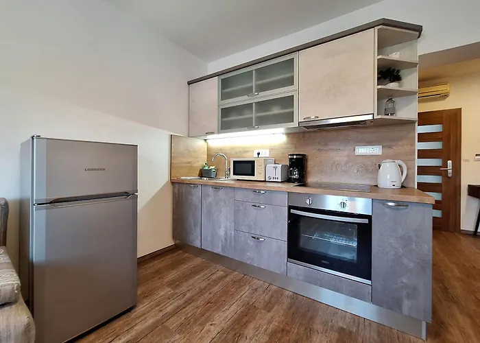 And Katunar Appartement *