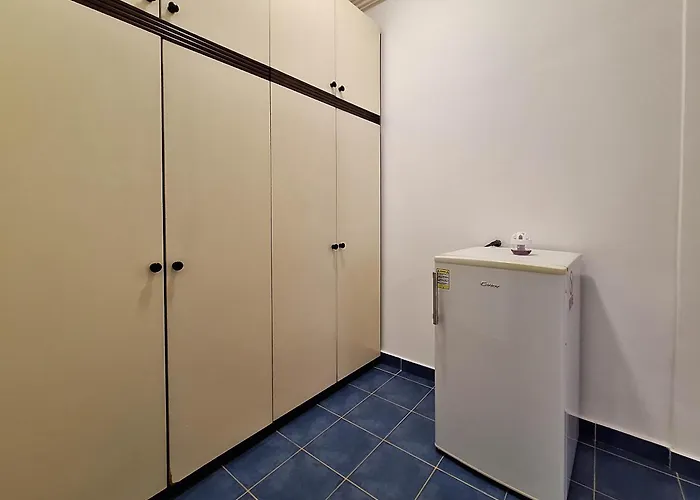 Appartement And Katunar *