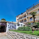 And Katunar Apartman