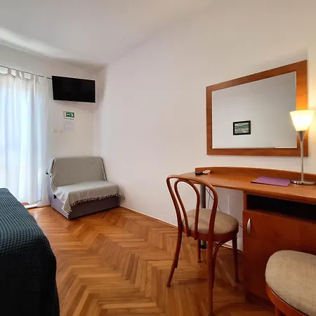 And Katunar Apartman